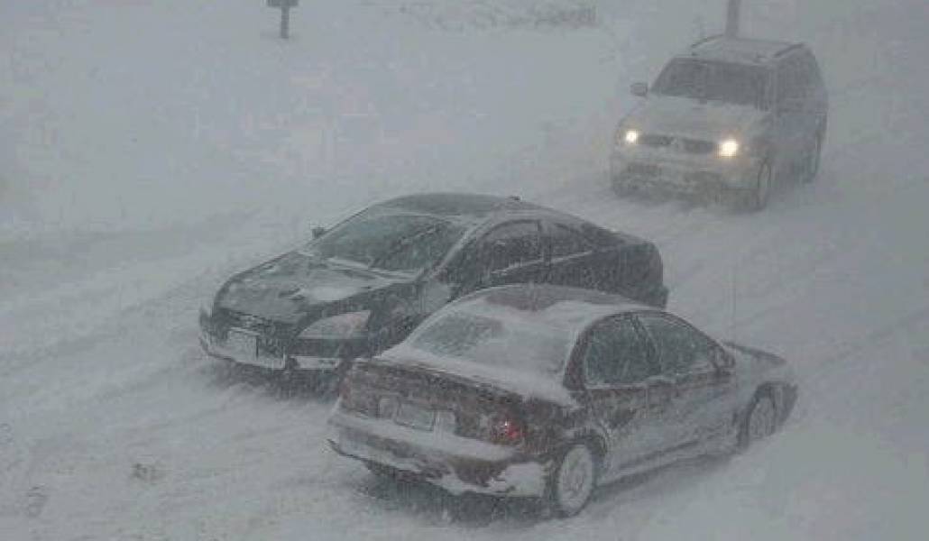 snow_storm_driving