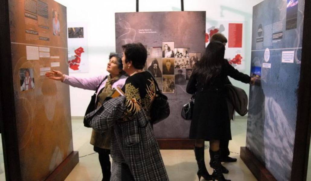 2c7fdf71f58bb33d158375d96c0044bf