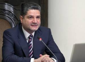 Գիլյոտին՝ հայկական բյուրոկրատիայի համար