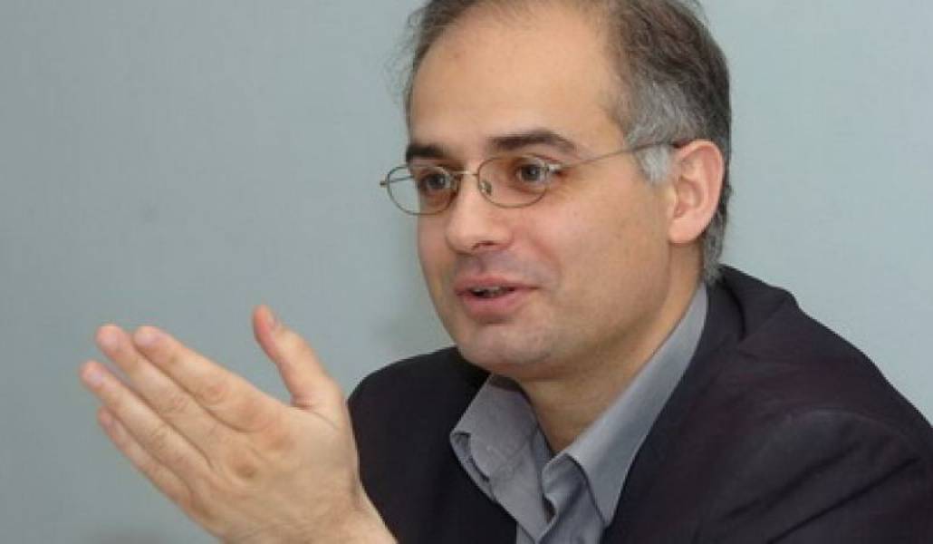 77275cd2bce534e1dcf6bf42221c6c46