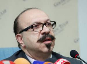 Կ. Եղնուկյանը հորդորել է Ս. Ալեքսանյանին