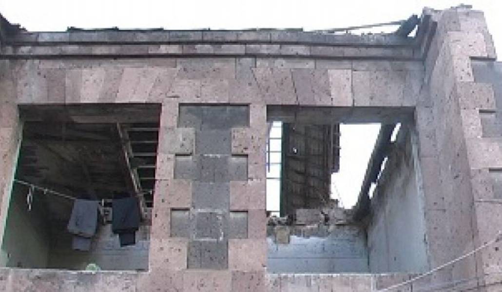 838689bf5d5c18fcead8fd24a5577b98