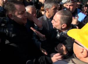 Լարված իրավիճակ երթի ժամանակ