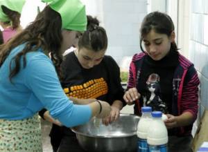 Այցելություն գիշերօթիկի սաներին