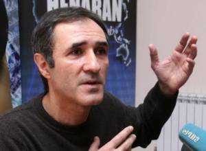Երաշխավորագիր Վարդան Պետրոսյանի համար