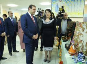 Տ. Մարգարյանն այցելել է Լազարյան կրթահամալիր