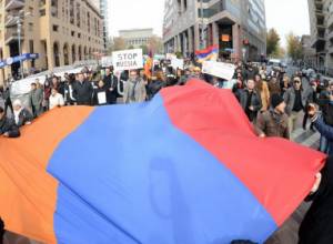 Ոստիկանները բացեցին ճանապարհը