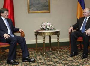 Դավութօղլուի հետ հանդիպման ժամանակ