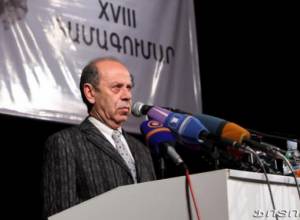 Կ. Աղամյան. «Մի՛ խառնվեք մեր գործերին»