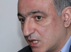 Լրագրողը նյարդային համակարգի դեր է կատարում