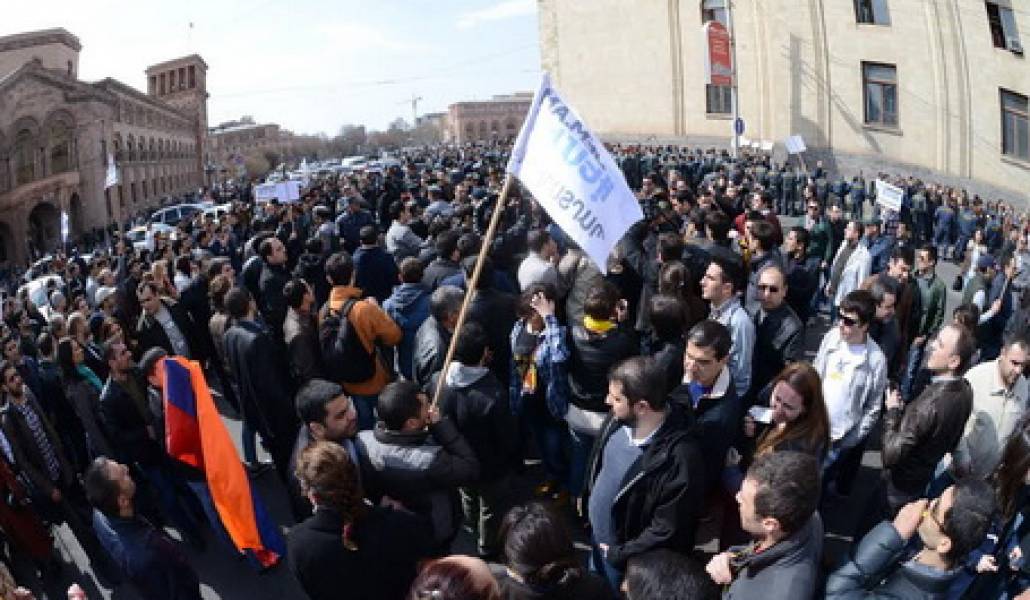 դեմ11