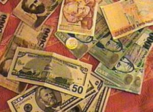 Директор школы присвоил миллионы (видеоматериал)