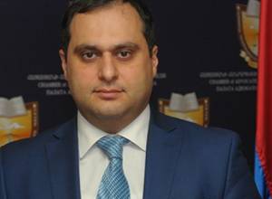 Քայլեր՝ փաստաբանի հանդեպ վիրավորանք հնչեցնելու դեմ