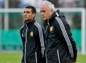 Бернар Шаланд созвал команду из 19 легионеров