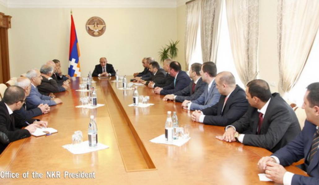 160514_ArtsakhHayrenakcakanMiutyun_-Info