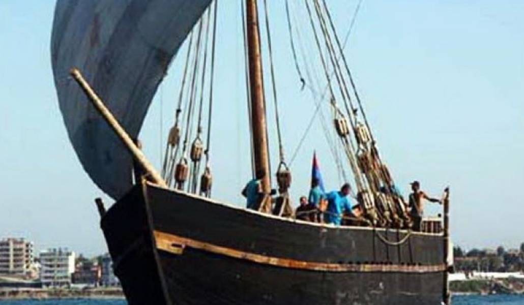 eade413de17d03fba95b8b9c88898949