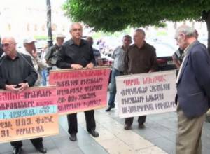 Օդաչուները դիմեցին Հովիկ Աբրահամյանին