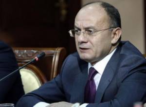 Сейран Оганян отправился в Москву