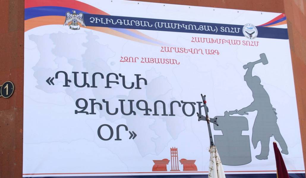 10503776_762850930425866_2020540697_o