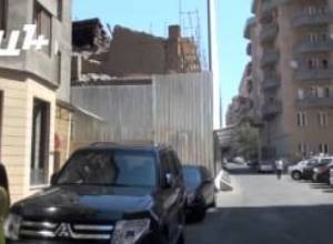 Demolition of Afrikians’ House resumed