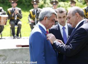 Bako Sahakyan congratulates Serzh Sargsyan 