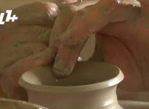 “Money is under your feet, bow and take it”