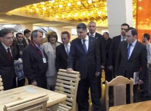 Сотрудников СКК выгоняют из здания, виновен Т.Саркисян?