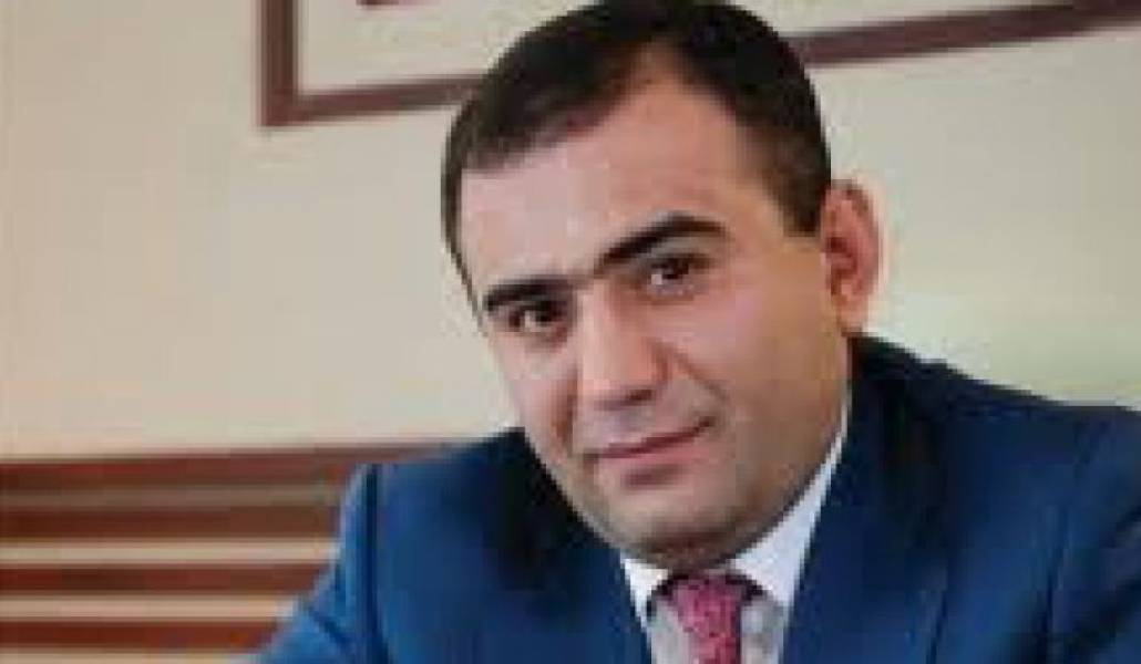 7a02c5e594f03fb18406eb6321e6f3f3