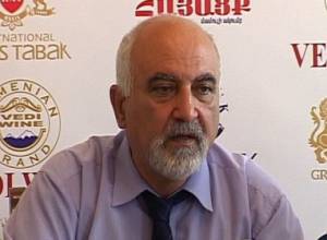  Hayrikyan begins a strike
