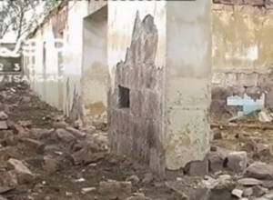 Վարդաքարցուն էլ ոչինչ չի մնում, բացի սպասելուց ու հուսալուց