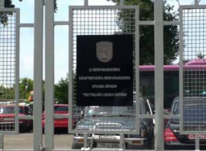 На особо охраняемую территорию было перемещено 16 машин