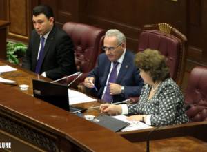 Watch live sitting of Armenian parliament at 12.00