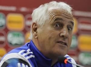 Bernard Challandes hasn’t invited new players