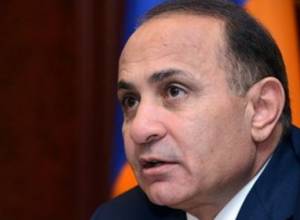 RA Prime Minister calls on the Troika for cooperation