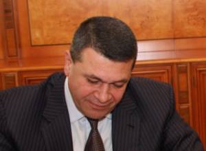 Նախախորհրդարանը պատասխանում է Վլադիմիր Գասպարյանին