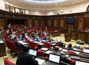 NA sitting will stir up panic - say lawmakers 