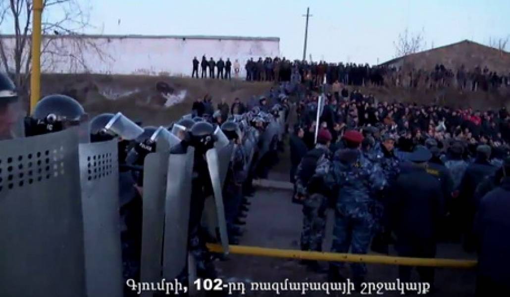 10915248_897315983647113_9184982214538546653_n