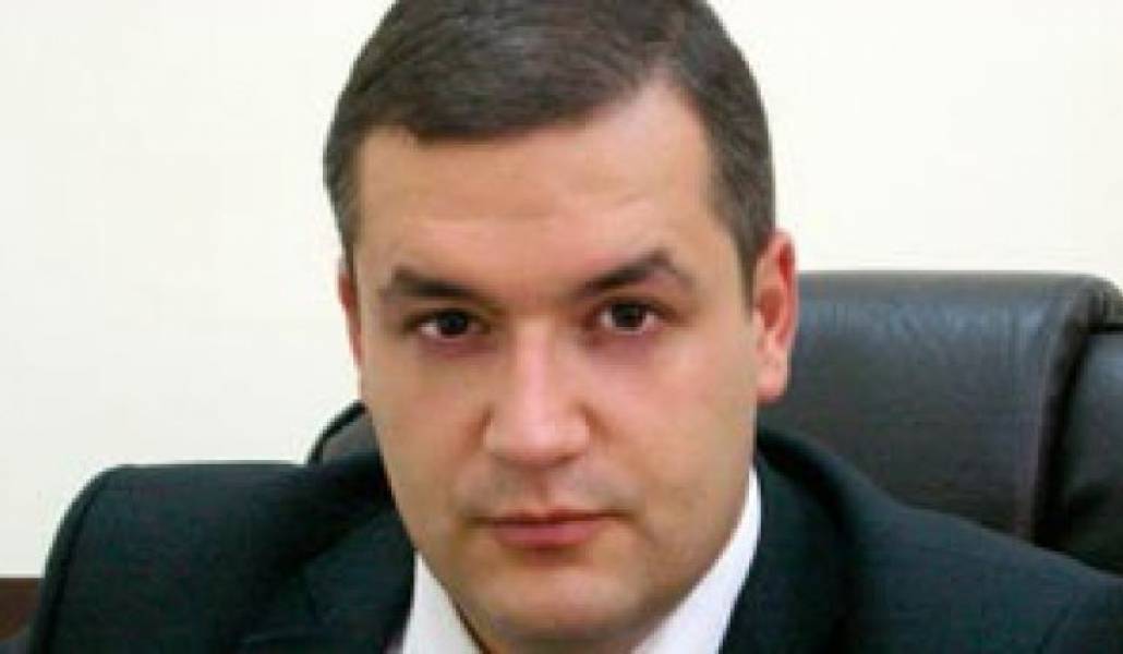 10b41efc5f881261b897c1d30a88c28a