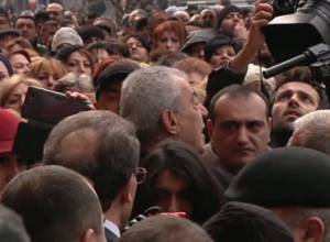 Акция у здания правительства: Прямой эфир