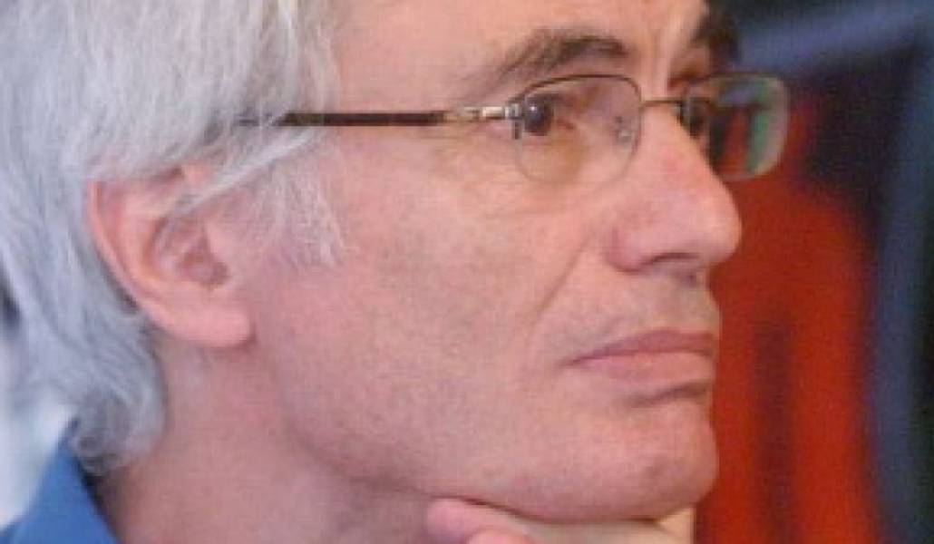 221ec286e6e190e21fd5d5177c0bf683