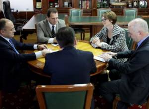 Сейран Оганян принял  Кэтрин Лич