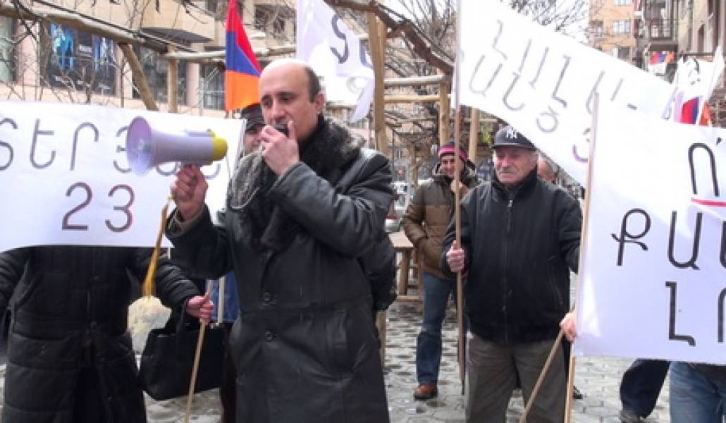 Վարդան.-Երթ