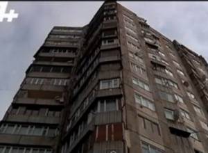 Քաղաքացիներն արգելափակվել են վերելակում