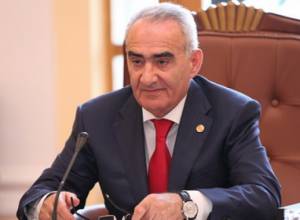 Galust Sahakyan issues congratulatory message on World Theatre Day