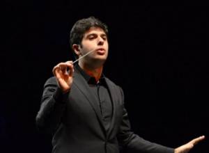 Sergey Smbatyan headed the Warsaw Philharmonic Orchestra