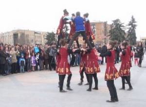 Ֆլեշ-մոբ՝ նվիրված Մայրության և գեղեցկության տոնին