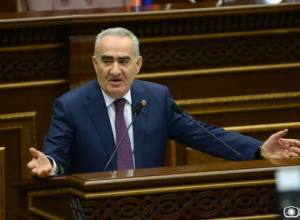 Galust Sahakyan calls for unity at the NA