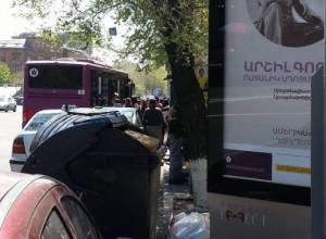 Кого накажут, если водитель заденет мусорный бак?