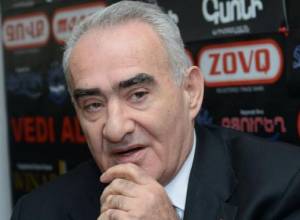 Galust Sahakyan on scandal: “When I look at that photo, I can see that I even don’t have such a costume.”