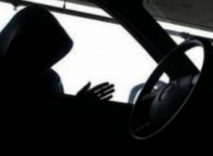 Хозяин «Рено Логан»-а украл планшет хозяина «Дейво»